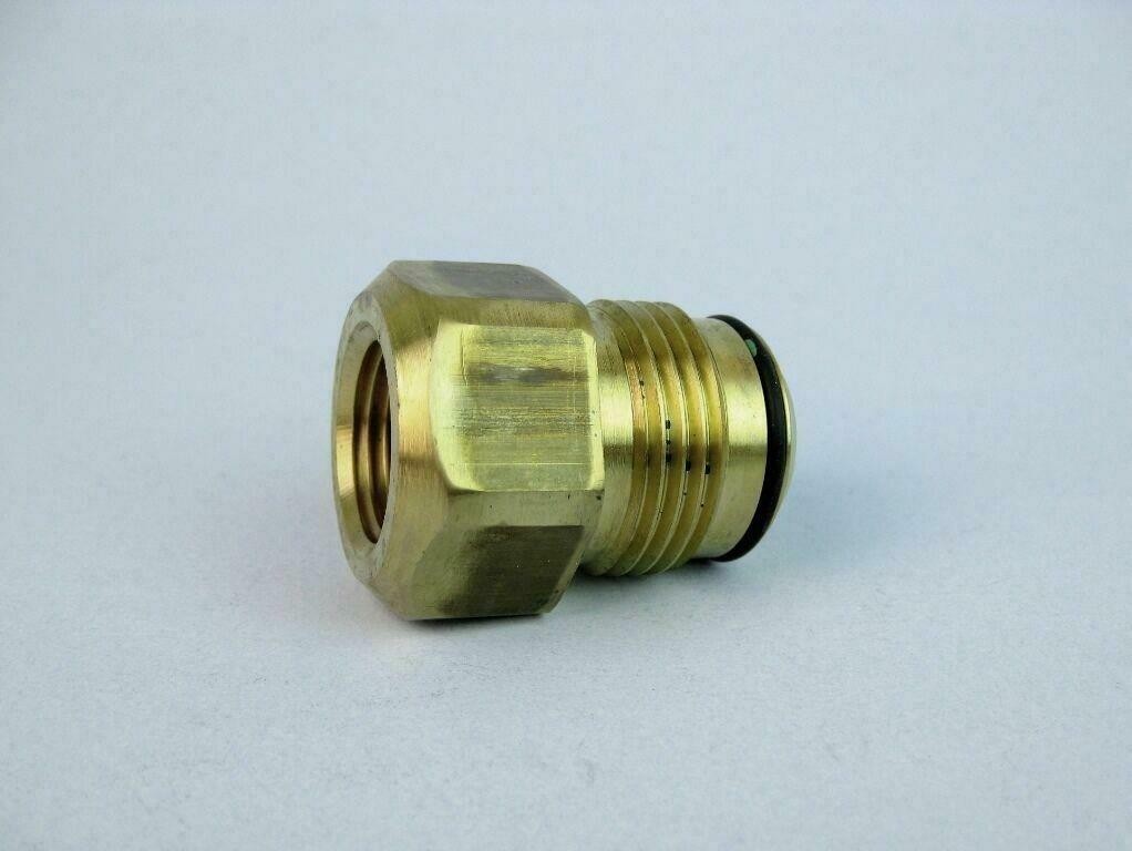Graco 243093 Inlet Valve w/ 1/2 NPT Thread